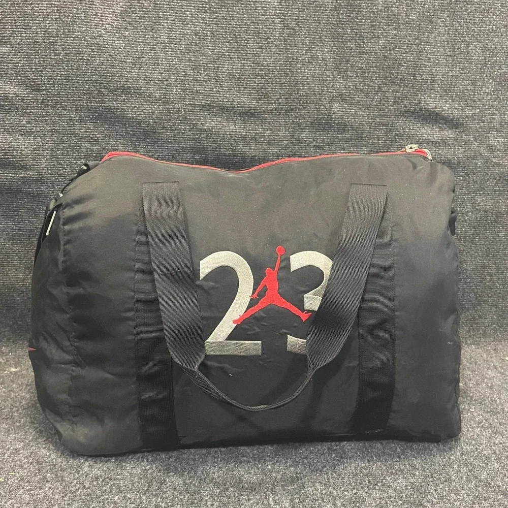 Nike Air Jordan Vintage 90s Jumpman 23 Logo‎ Duffle Bag Black/Red 530055 SP-K56